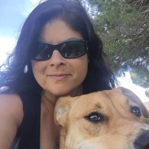 Meet your Posher, Mira